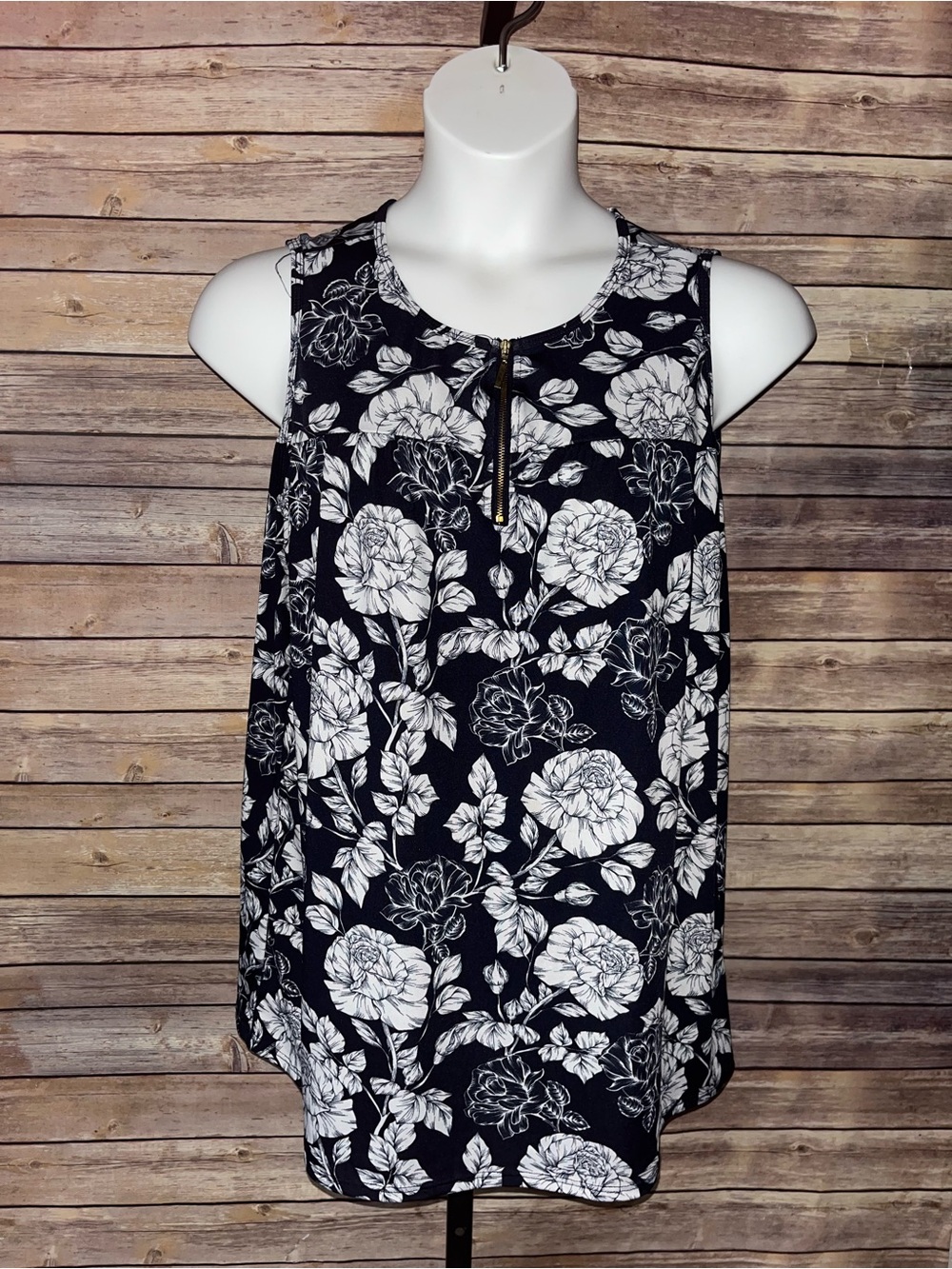 Stitch Wurks Floral Zip Tank - Size XL